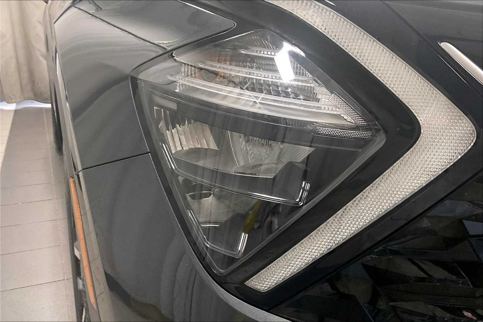 2023 Kia Sportage EX - Photo 33