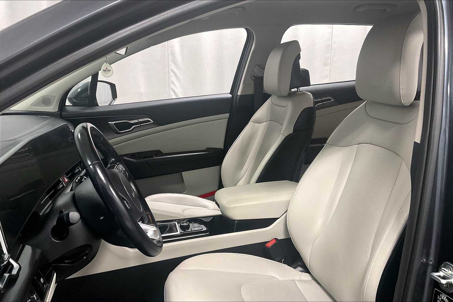 2023 Kia Sportage EX - Photo 10