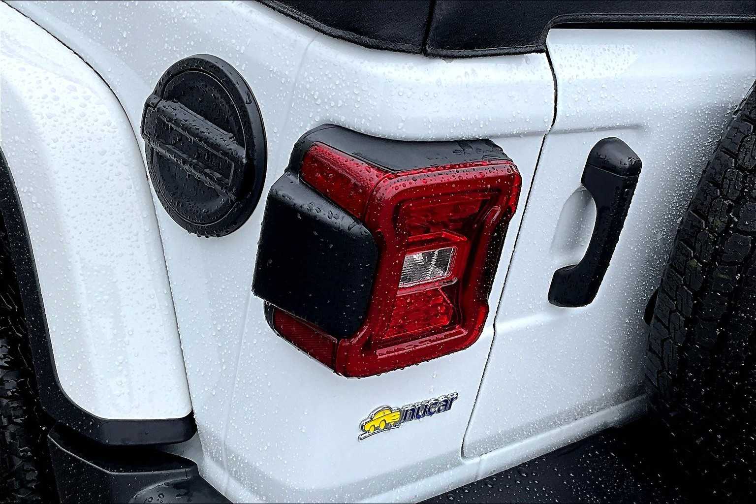 2022 Jeep Wrangler Unlimited Sahara - Photo 32