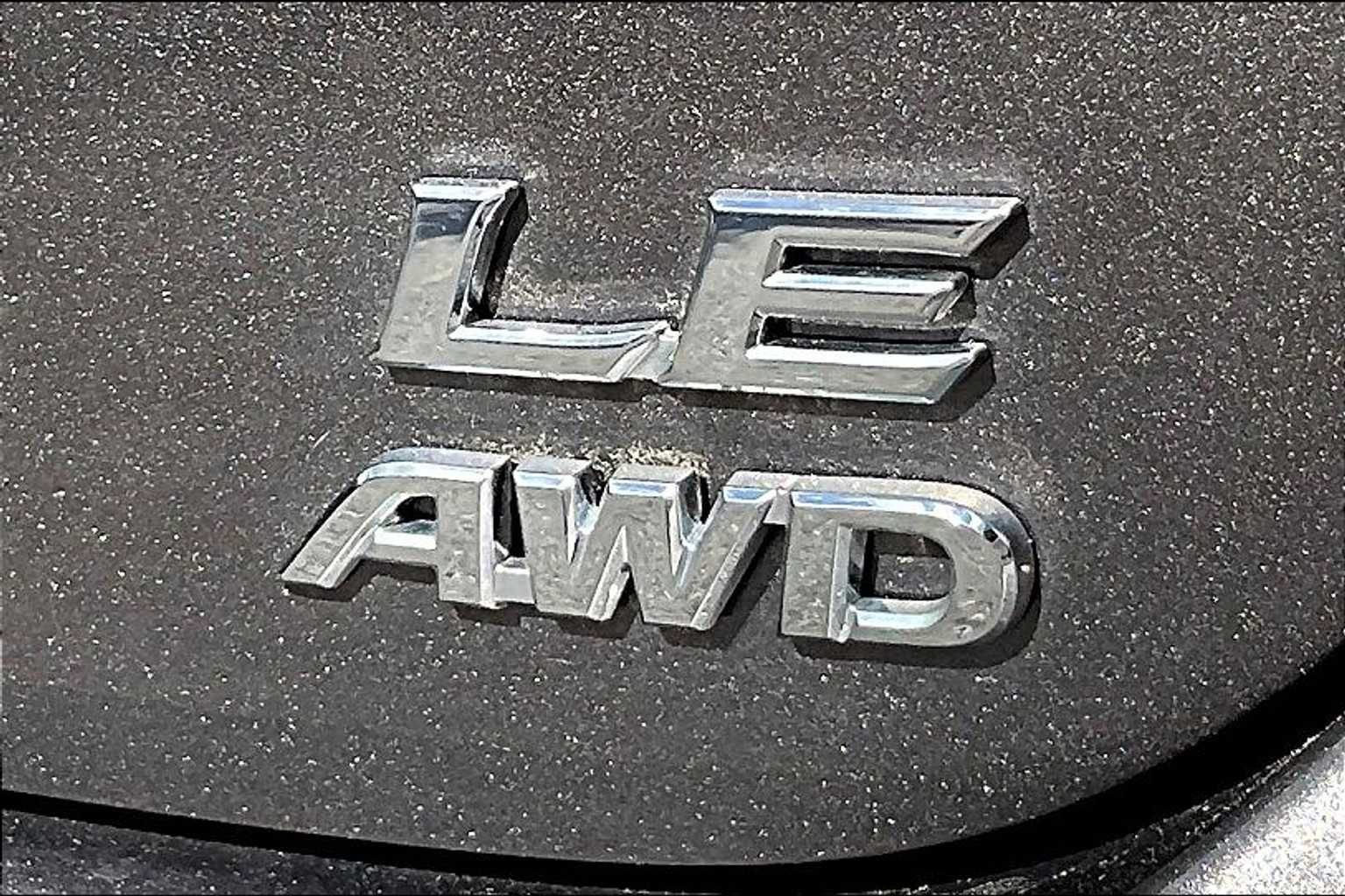 2021 Toyota Camry LE - Photo 26