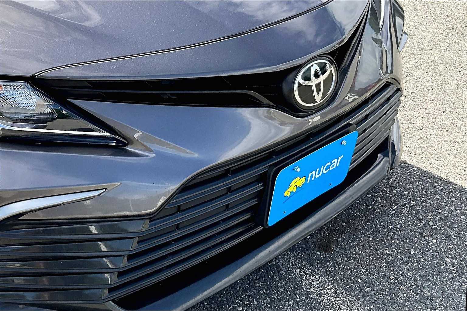 2021 Toyota Camry LE - Photo 29