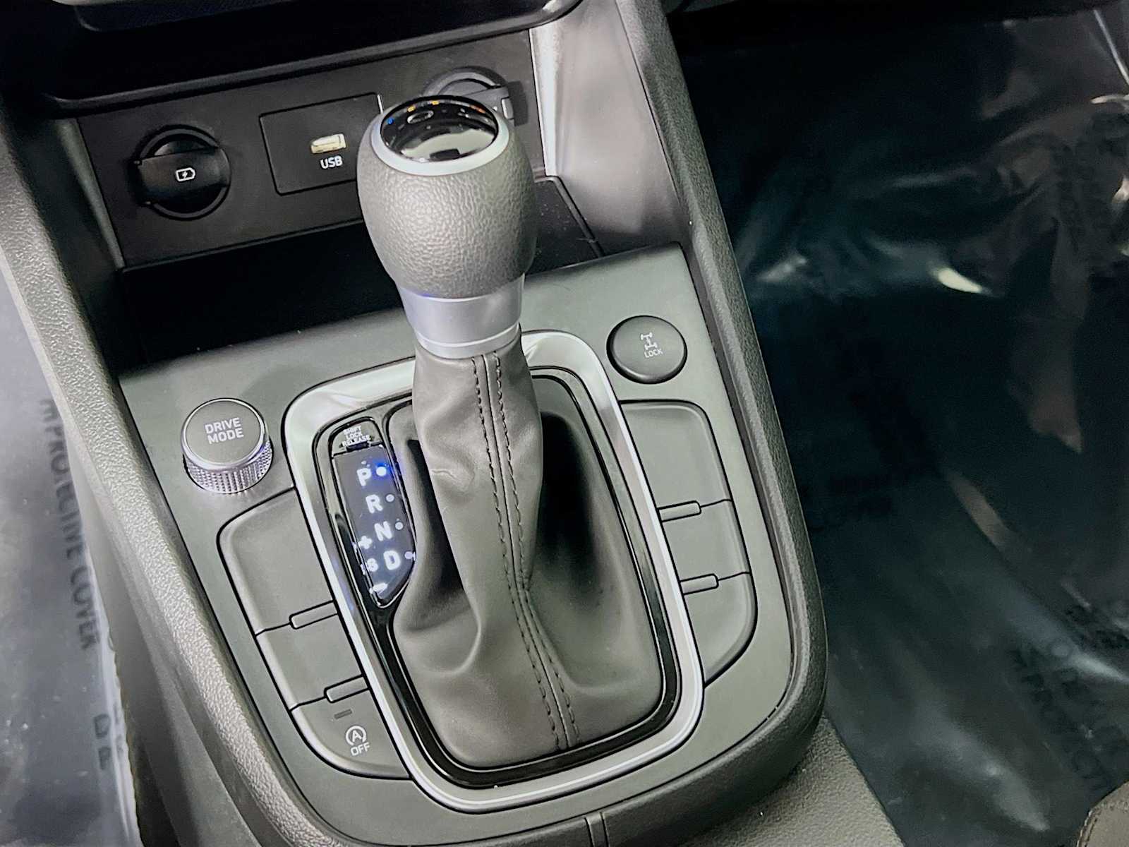 2023 Hyundai Kona SEL - Photo 16