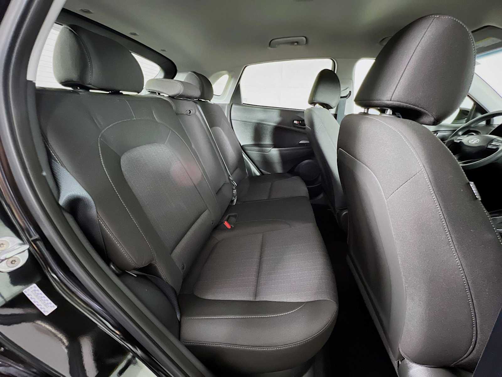 2023 Hyundai Kona SEL - Photo 25