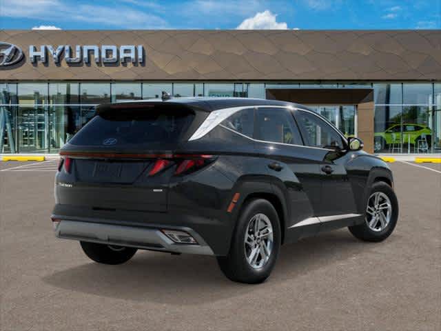 2025 Hyundai Tucson SE - Photo 4
