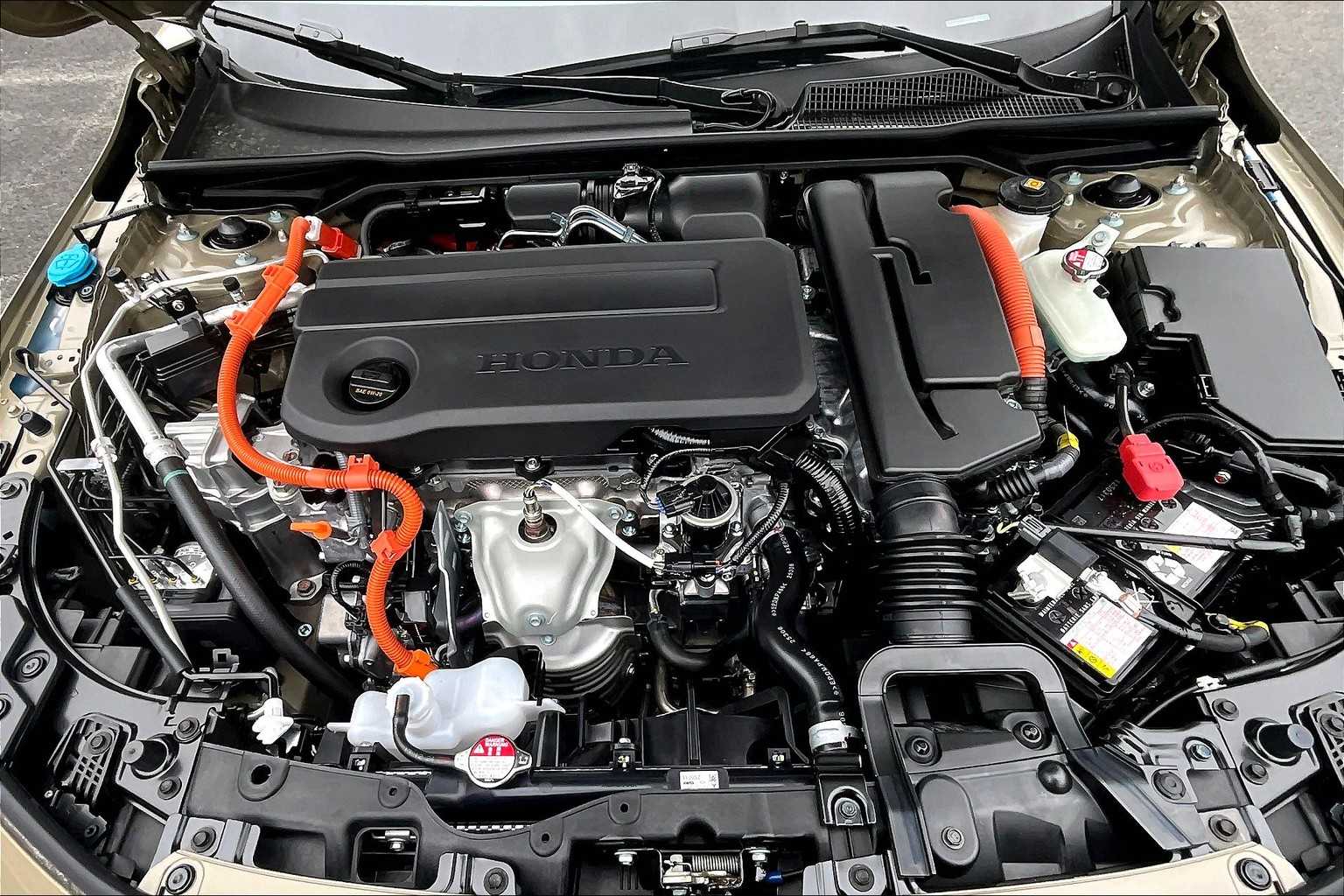 2025 Honda Civic Hatchback Hybrid Sport Touring - Photo 16