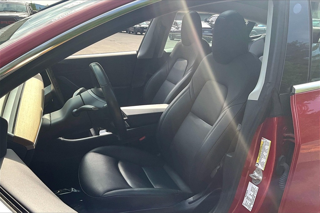 2019 Tesla Model 3 Long Range - Photo 10
