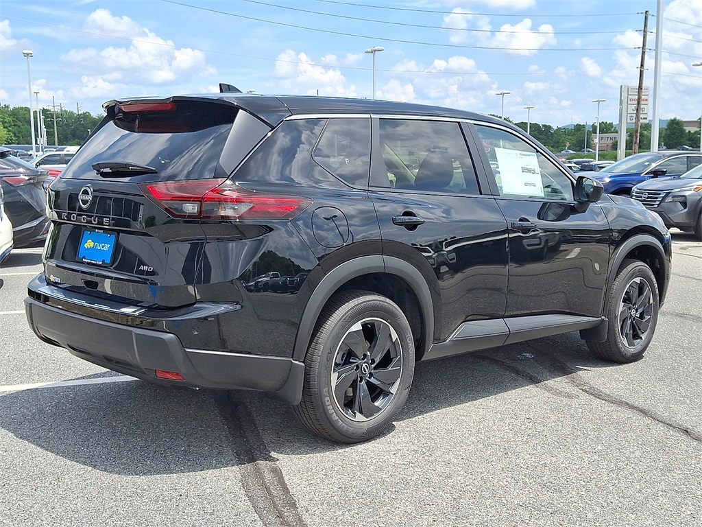 2025 Nissan Rogue SV - Photo 4