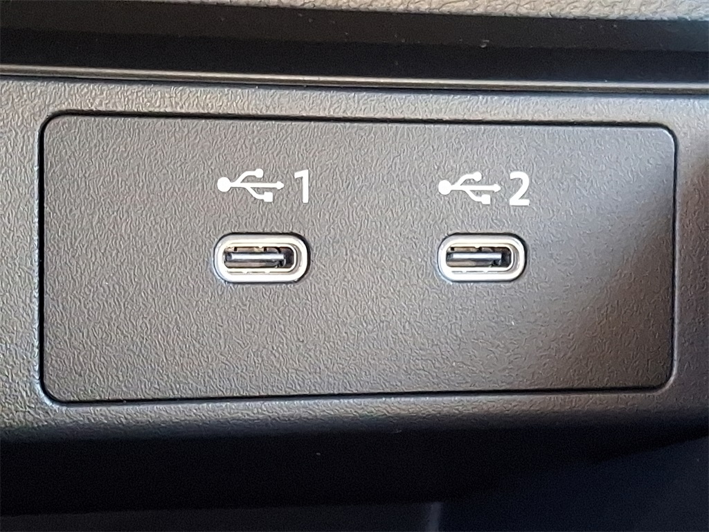 2025 Nissan Kicks SV - Photo 18