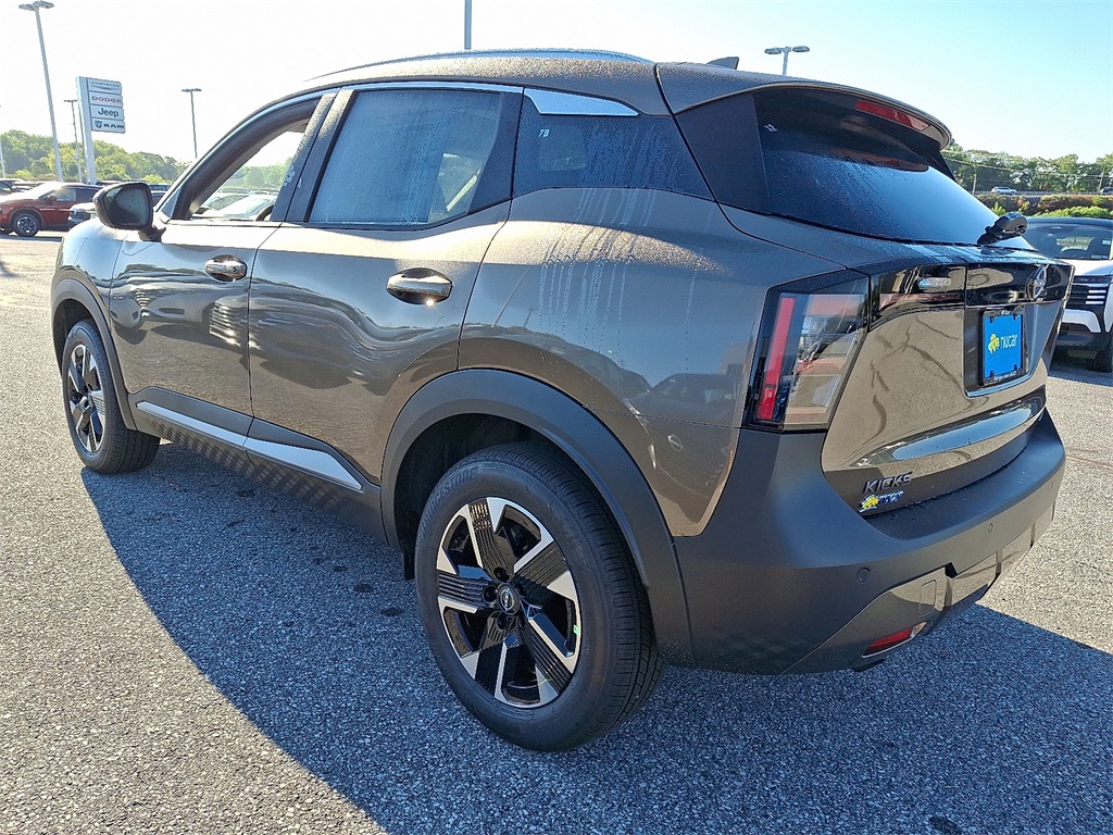 2025 Nissan Kicks SV - Photo 3