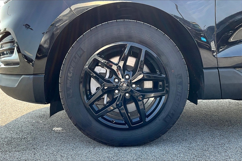 2024 Ford Edge SEL - Photo 7