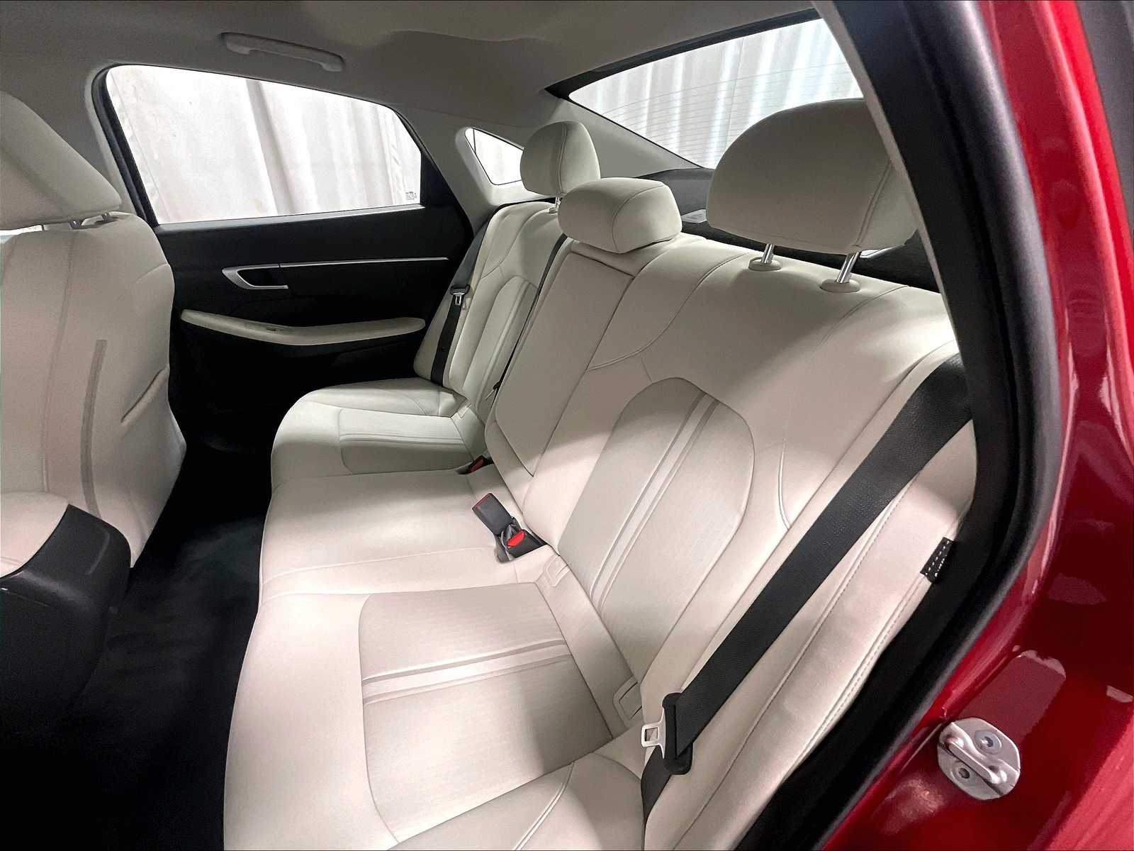 2024 Hyundai Sonata SEL - Photo 16