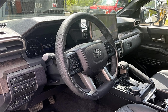 2024 Toyota Tacoma Limited - Photo 14