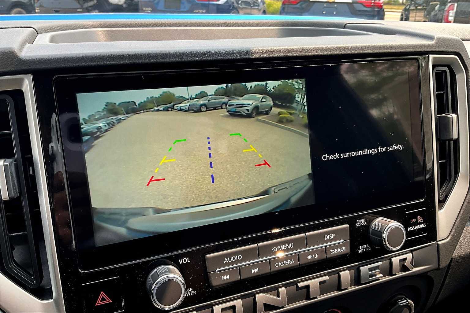 2025 Nissan Frontier SV - Photo 19