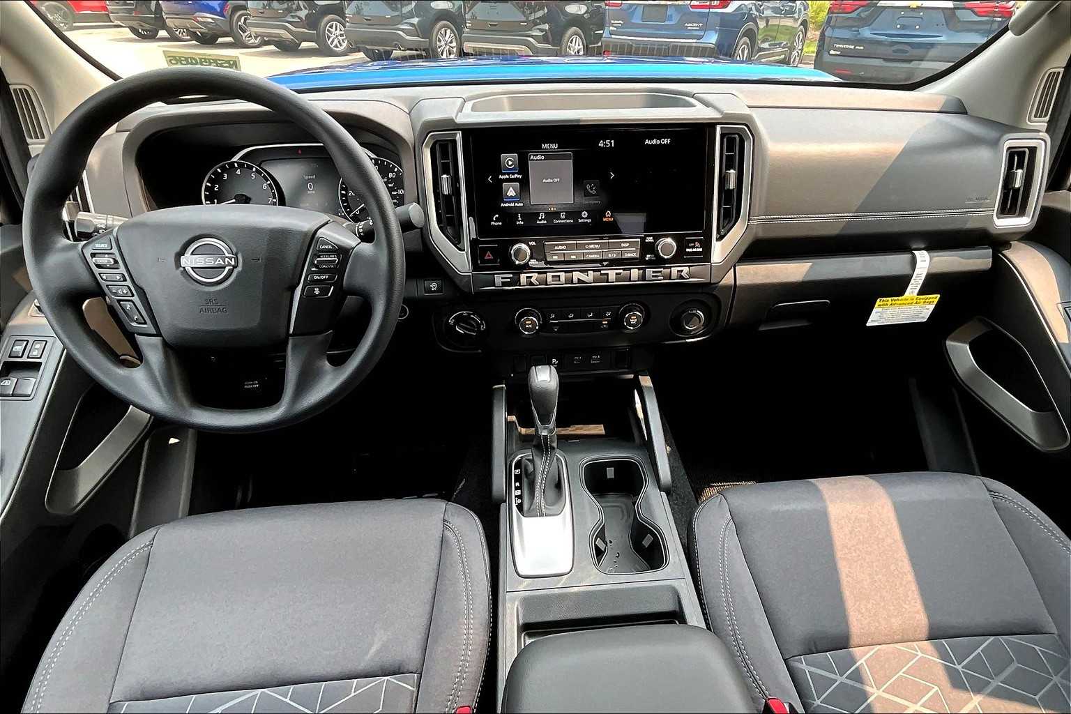 2025 Nissan Frontier SV - Photo 21