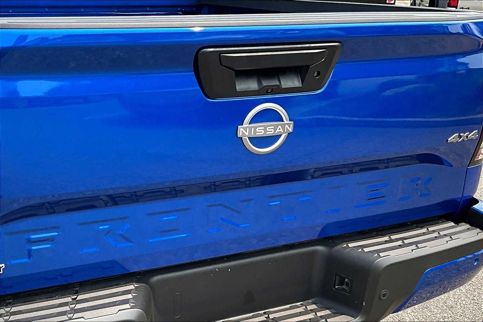 2025 Nissan Frontier SV - Photo 27