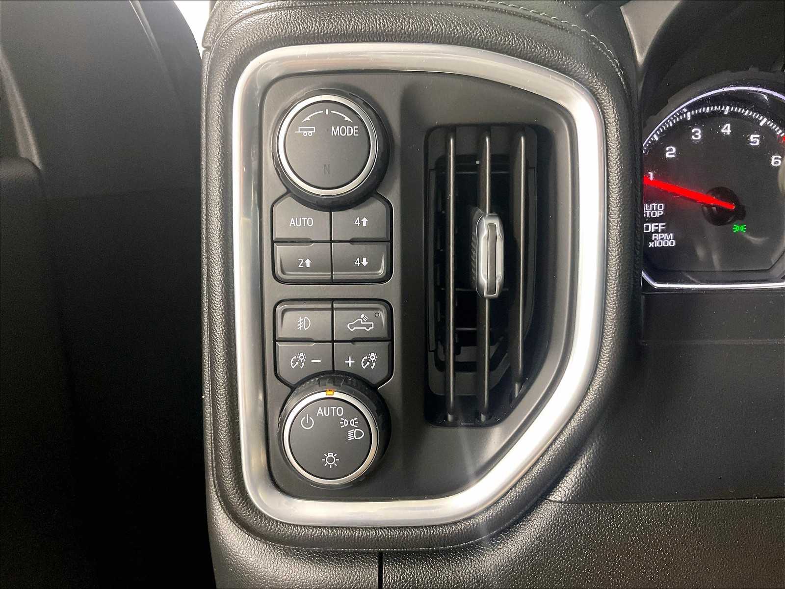 2021 Chevrolet Silverado 1500 LT Trail Boss - Photo 25