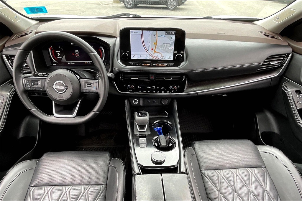 2023 Nissan Rogue Platinum - Photo 20