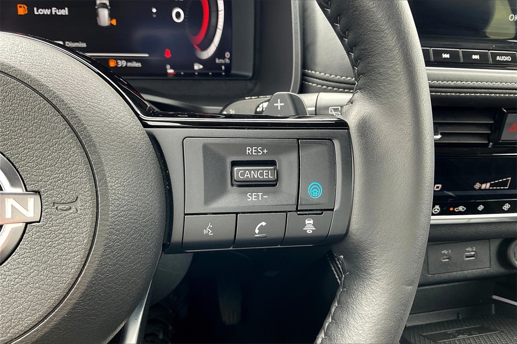 2023 Nissan Rogue Platinum - Photo 23
