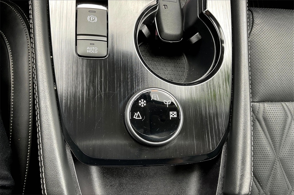 2023 Nissan Rogue Platinum - Photo 34