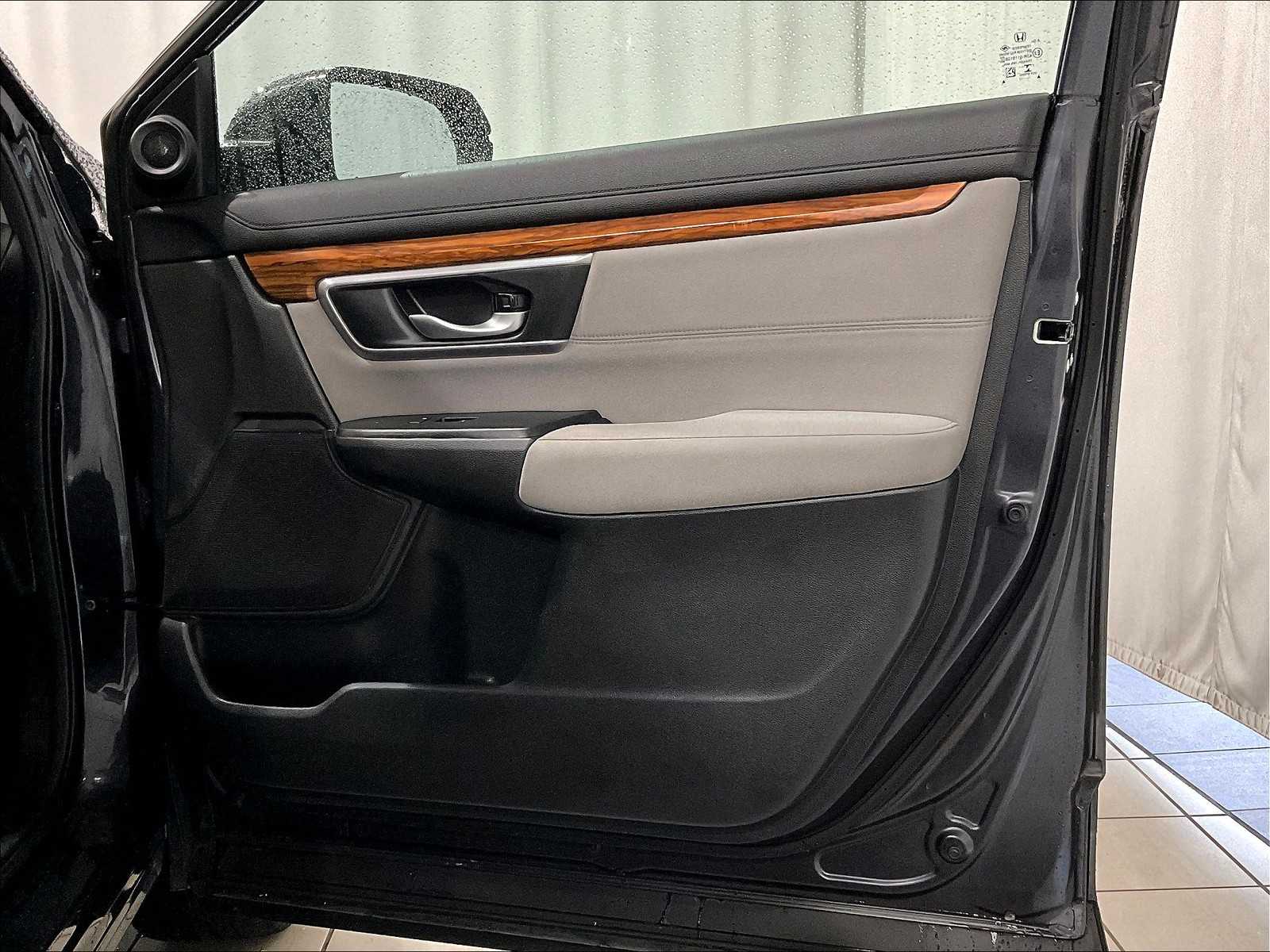 2017 Honda CR-V EX - Photo 12