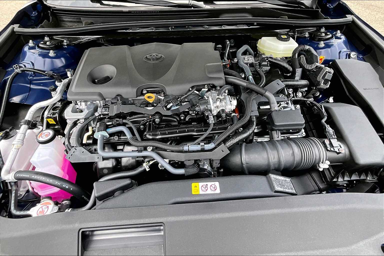 2025 Toyota Camry XLE - Photo 16