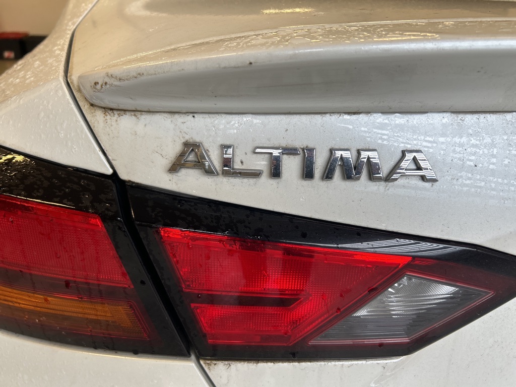 2019 Nissan Altima 2.5 SV - Photo 7