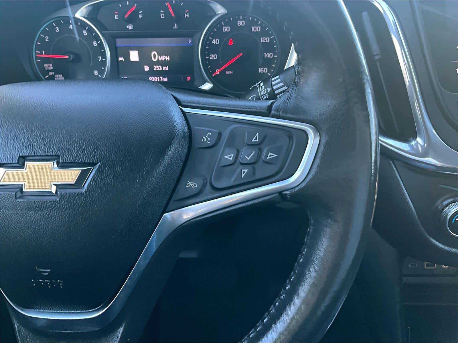 2020 Chevrolet Equinox LT - Photo 24