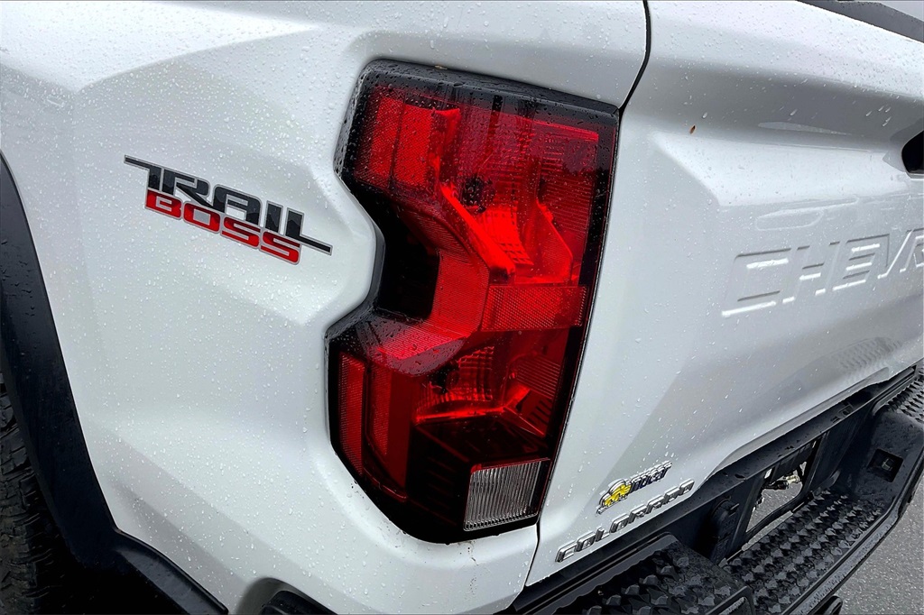 2023 Chevrolet Colorado Trail Boss - Photo 30