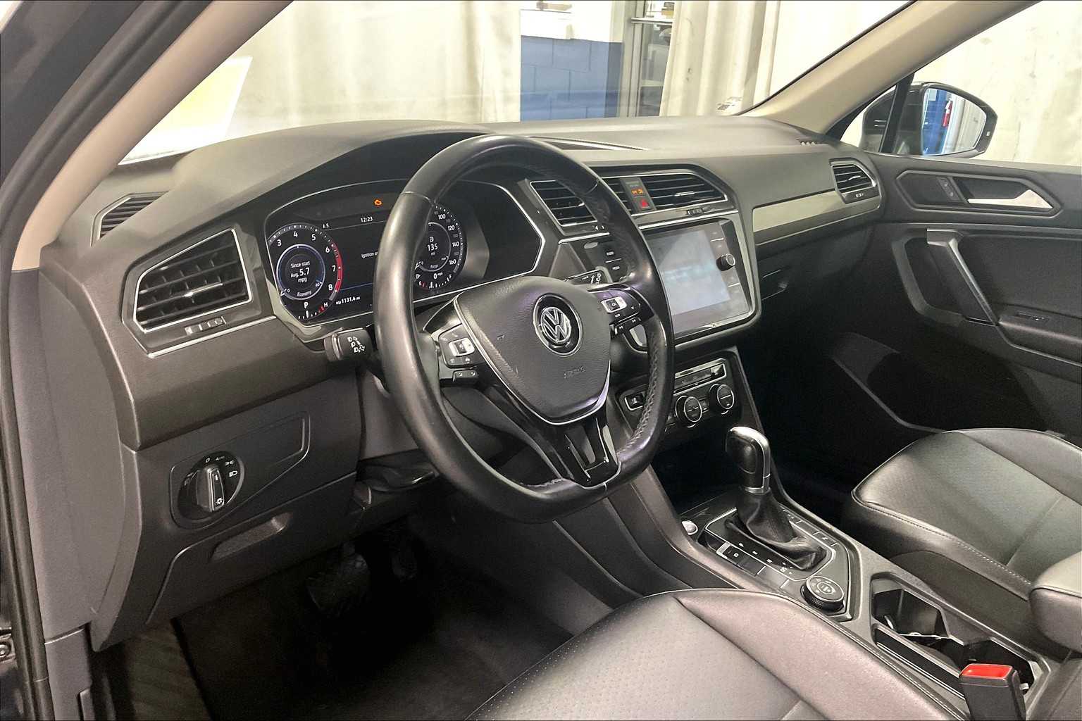 2019 Volkswagen Tiguan SEL - Photo 8