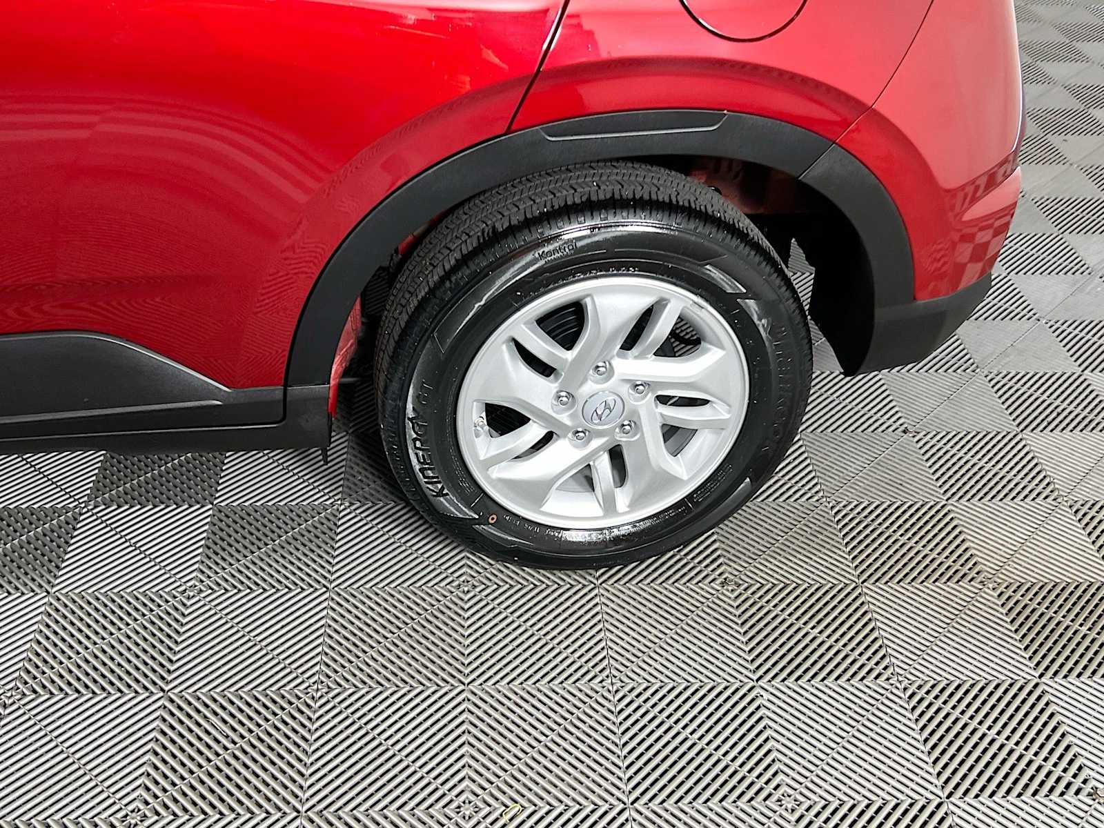 2024 Hyundai Venue SE - Photo 29