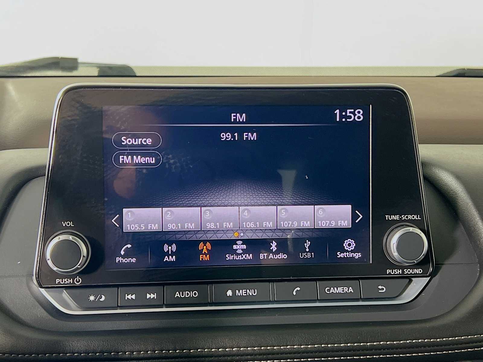 2023 Nissan Rogue SV - Photo 14