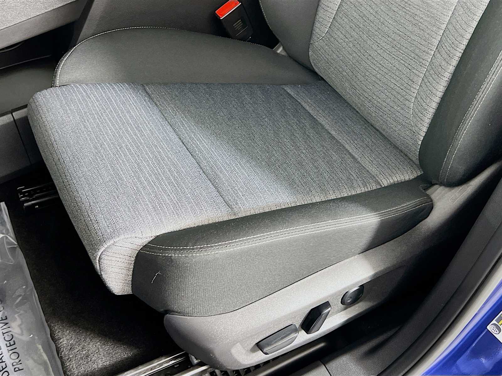 2023 Nissan Rogue SV - Photo 19