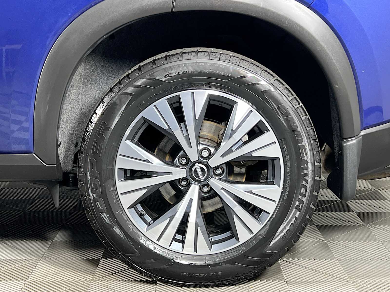 2023 Nissan Rogue SV - Photo 30