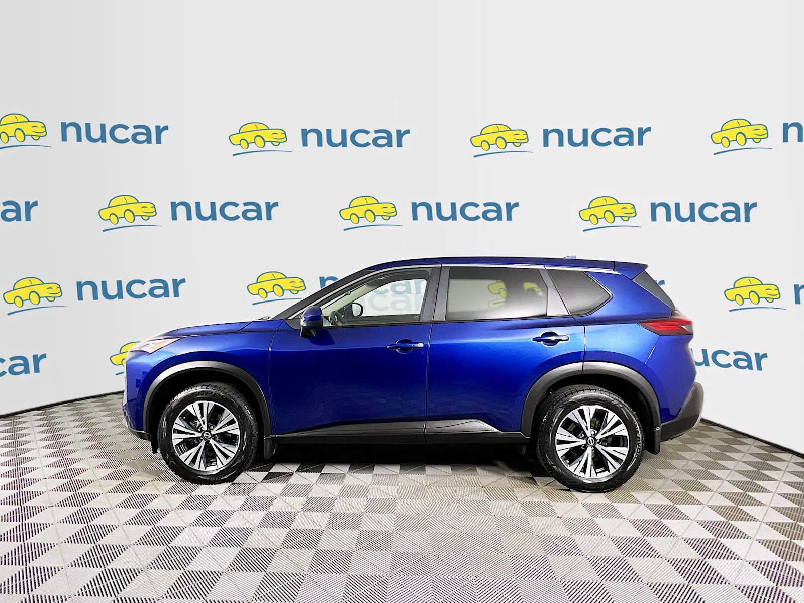 2023 Nissan Rogue SV - Photo 4
