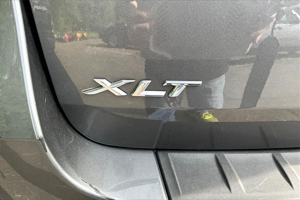 2021 Ford Explorer XLT - Photo 7