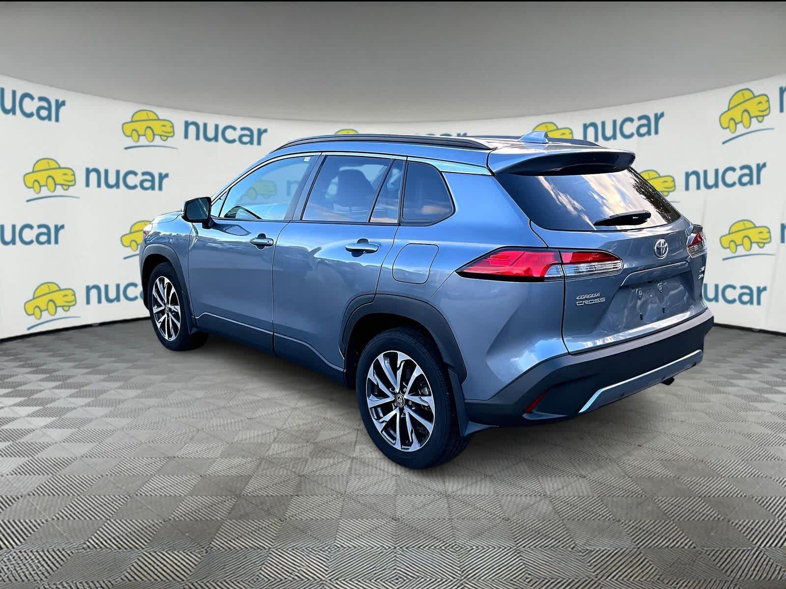 2022 Toyota Corolla Cross XLE - Photo 3
