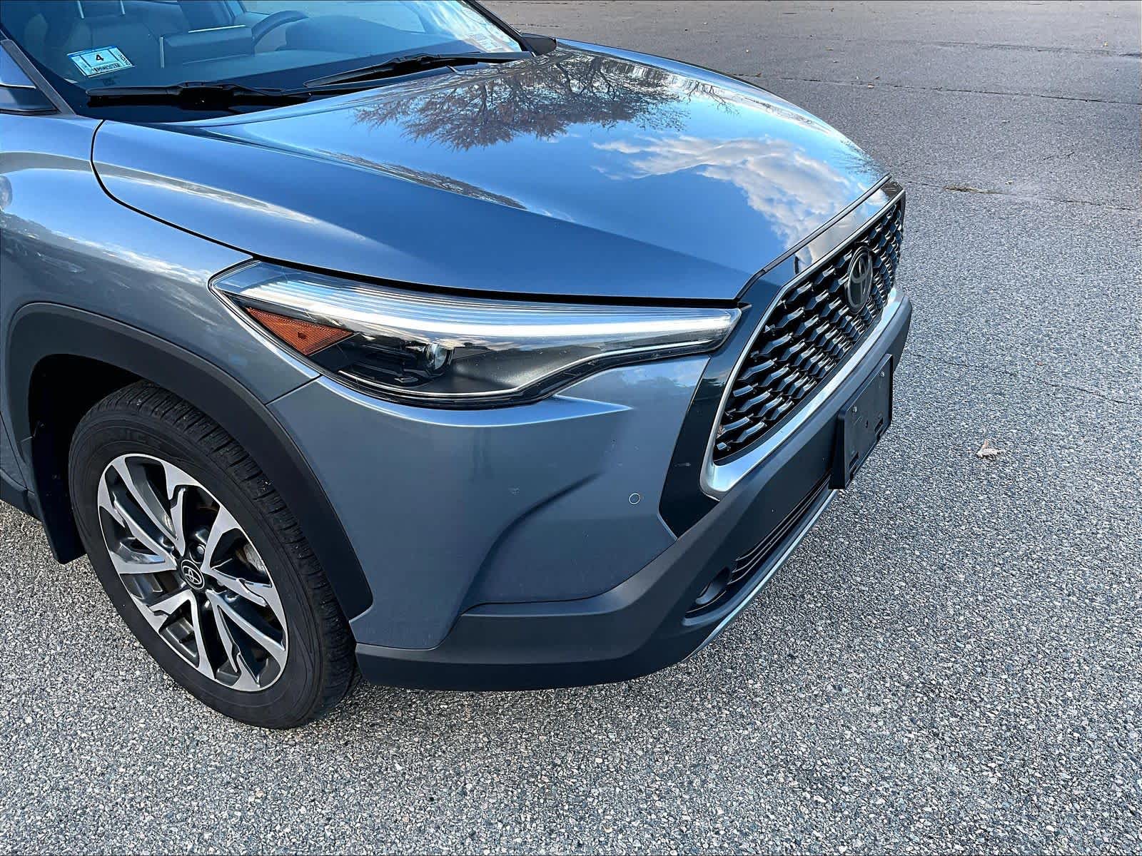 2022 Toyota Corolla Cross XLE - Photo 5