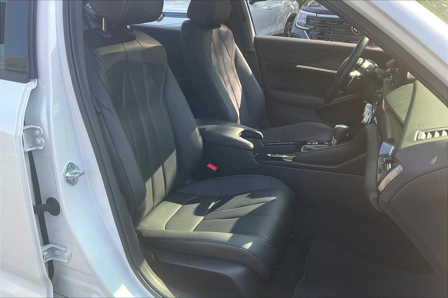 2025 Acura Integra w/A-Spec Package - Photo 11
