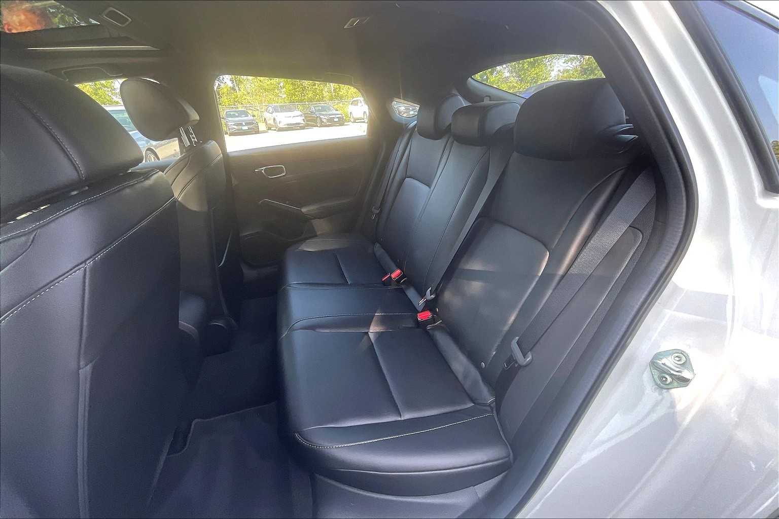 2025 Acura Integra w/A-Spec Package - Photo 15