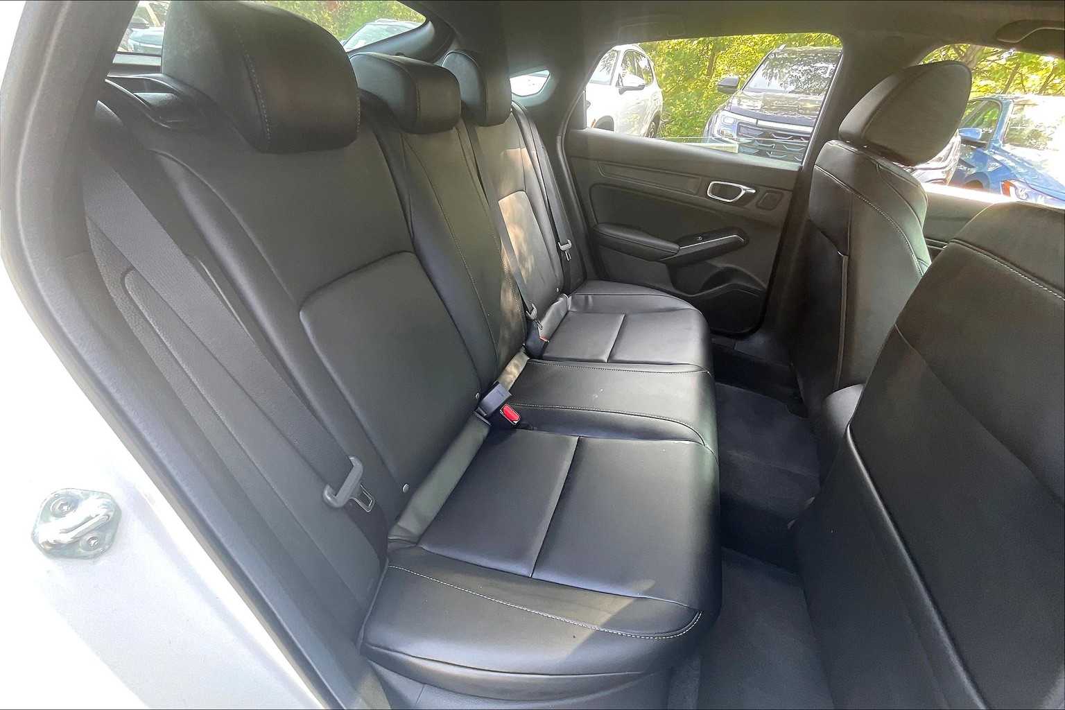 2025 Acura Integra w/A-Spec Package - Photo 16