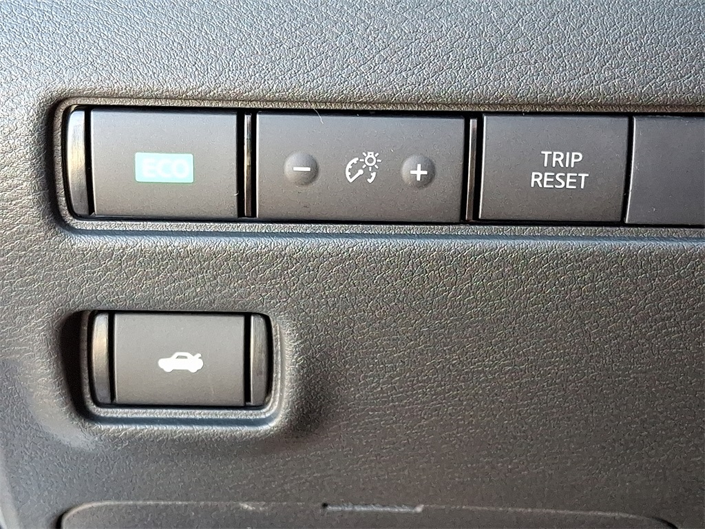 2025 Nissan Sentra S - Photo 17