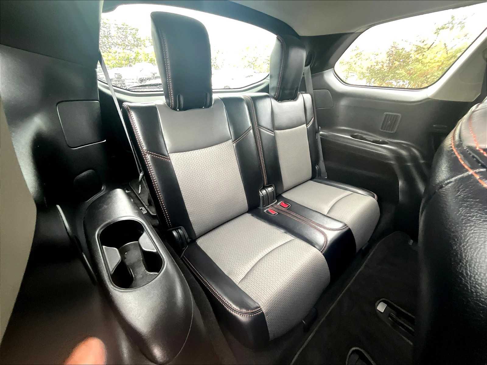 2020 Nissan Pathfinder SV - Photo 16