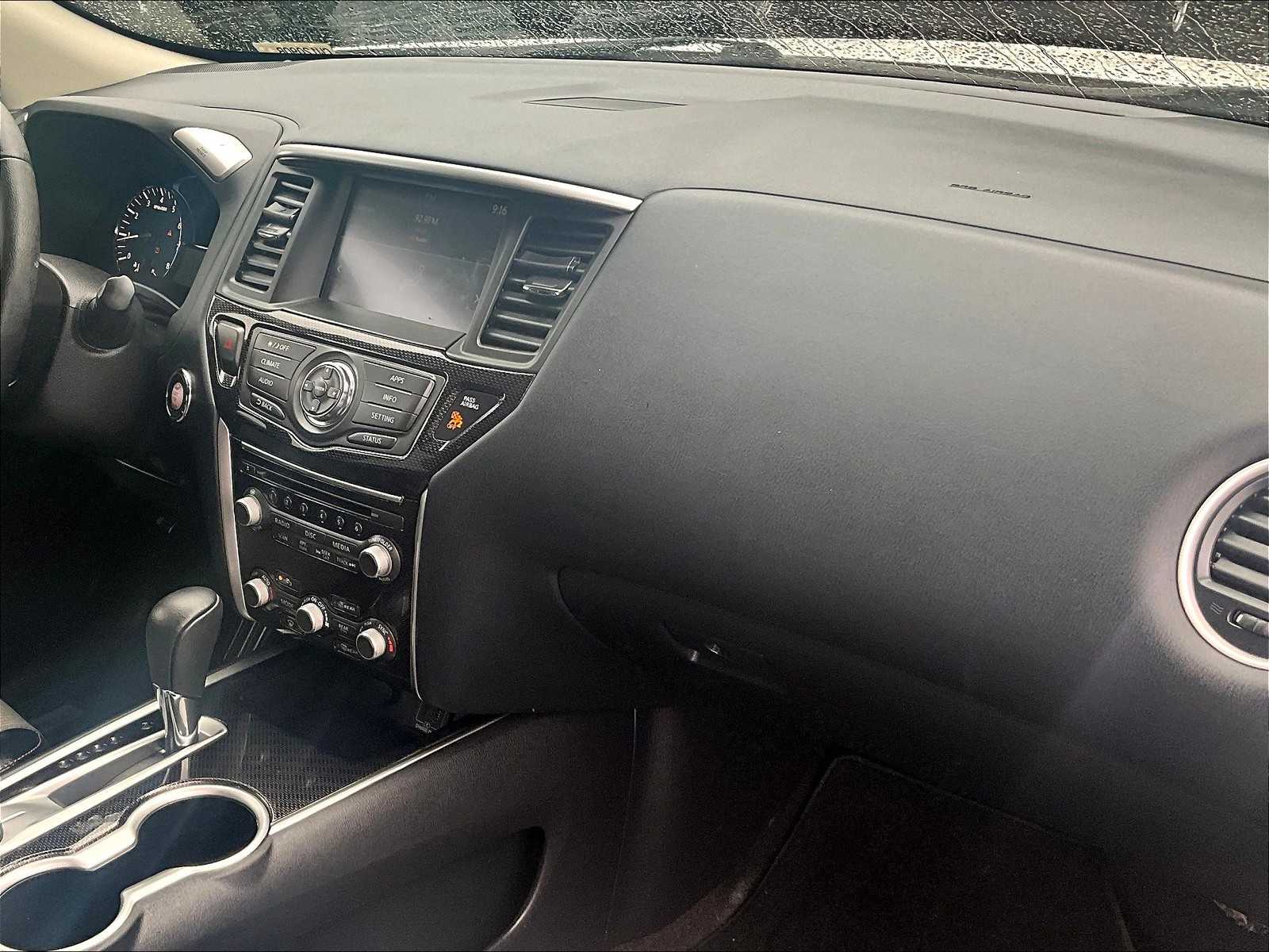 2020 Nissan Pathfinder SV - Photo 22