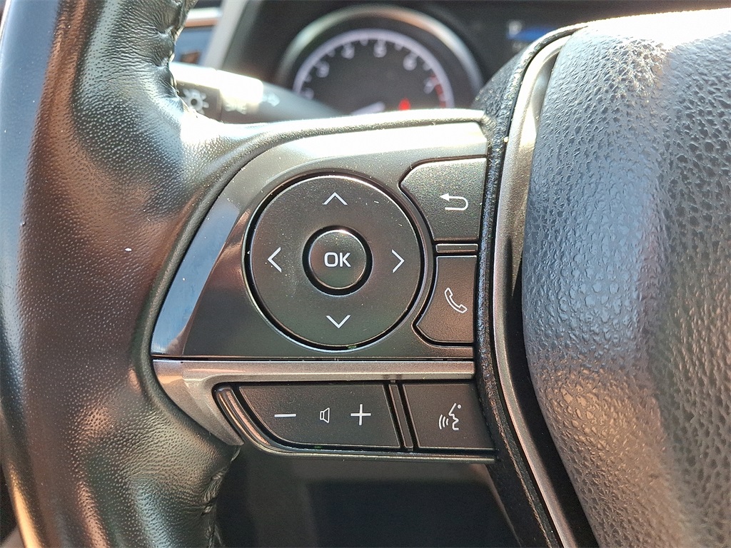 2022 Toyota Camry SE - Photo 20