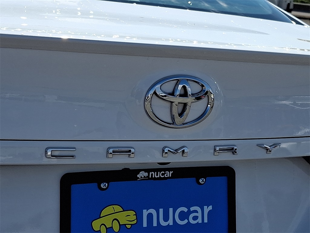 2022 Toyota Camry SE - Photo 28