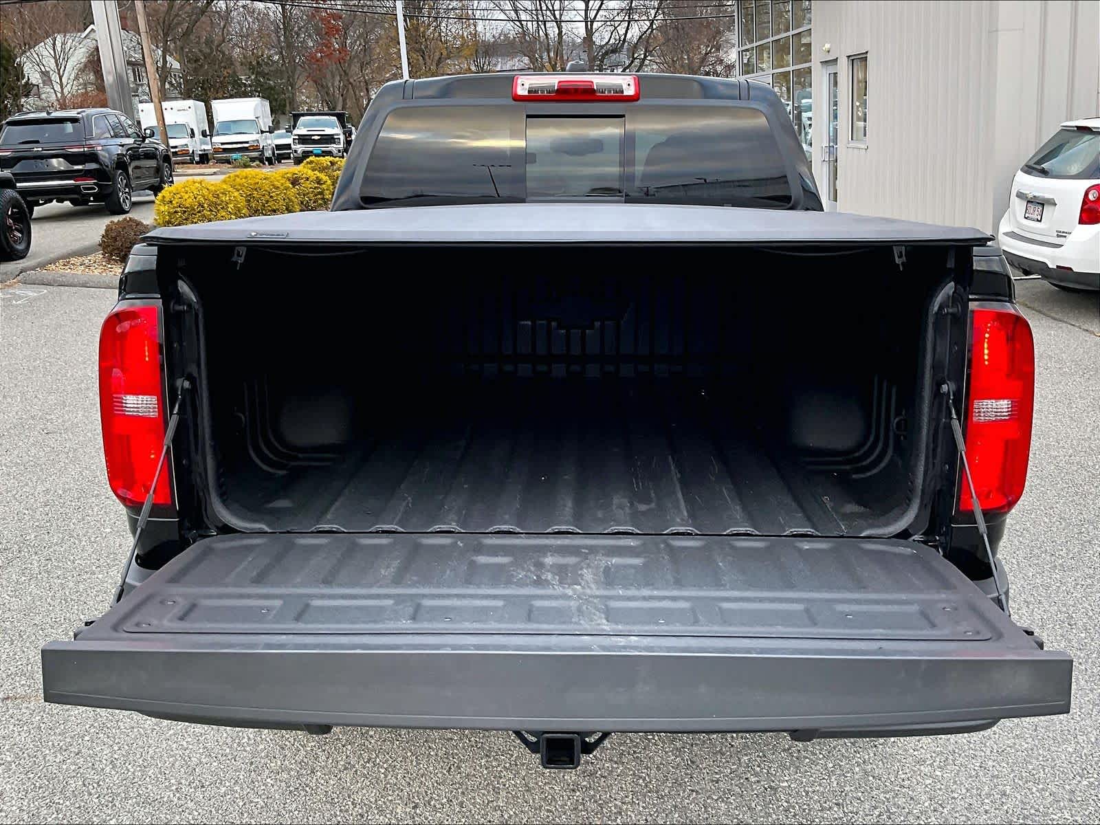 2022 Chevrolet Colorado 4WD LT - Photo 30