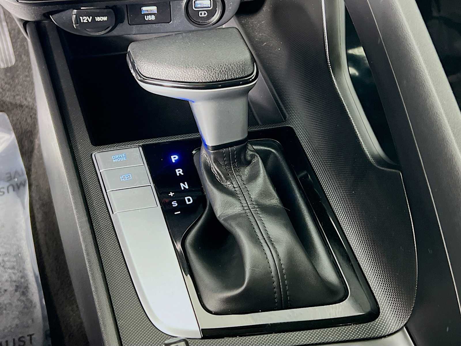 2023 Hyundai Elantra SEL - Photo 16