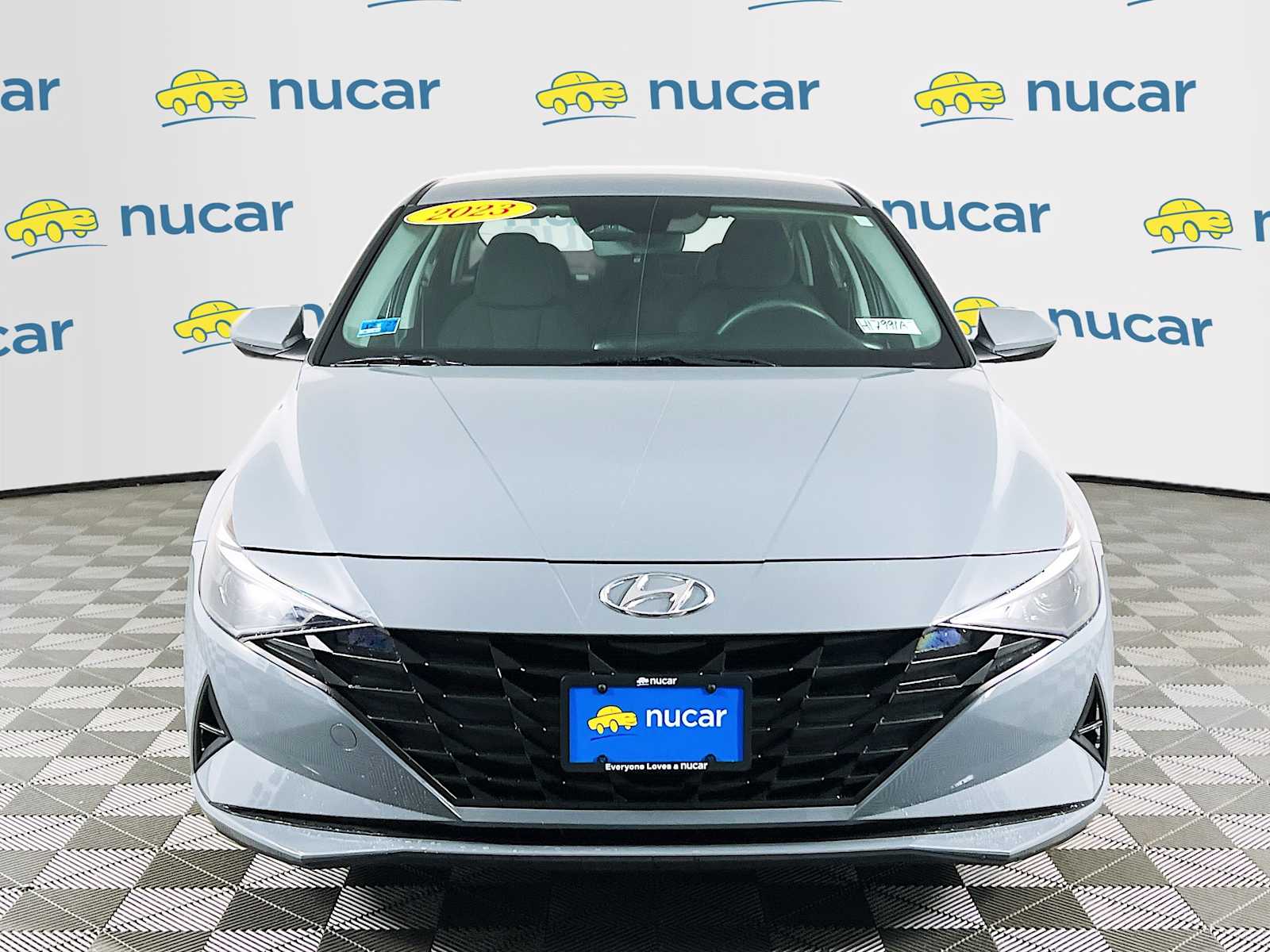 2023 Hyundai Elantra SEL - Photo 2