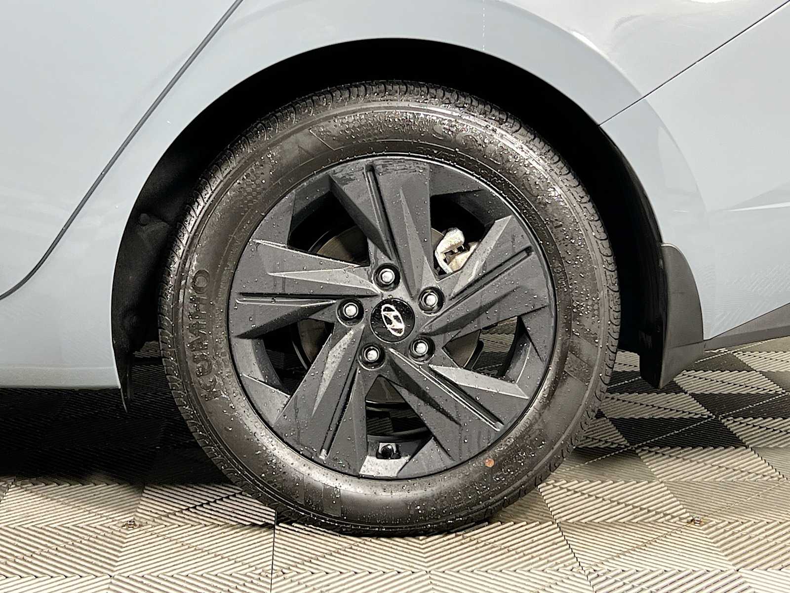 2023 Hyundai Elantra SEL - Photo 28