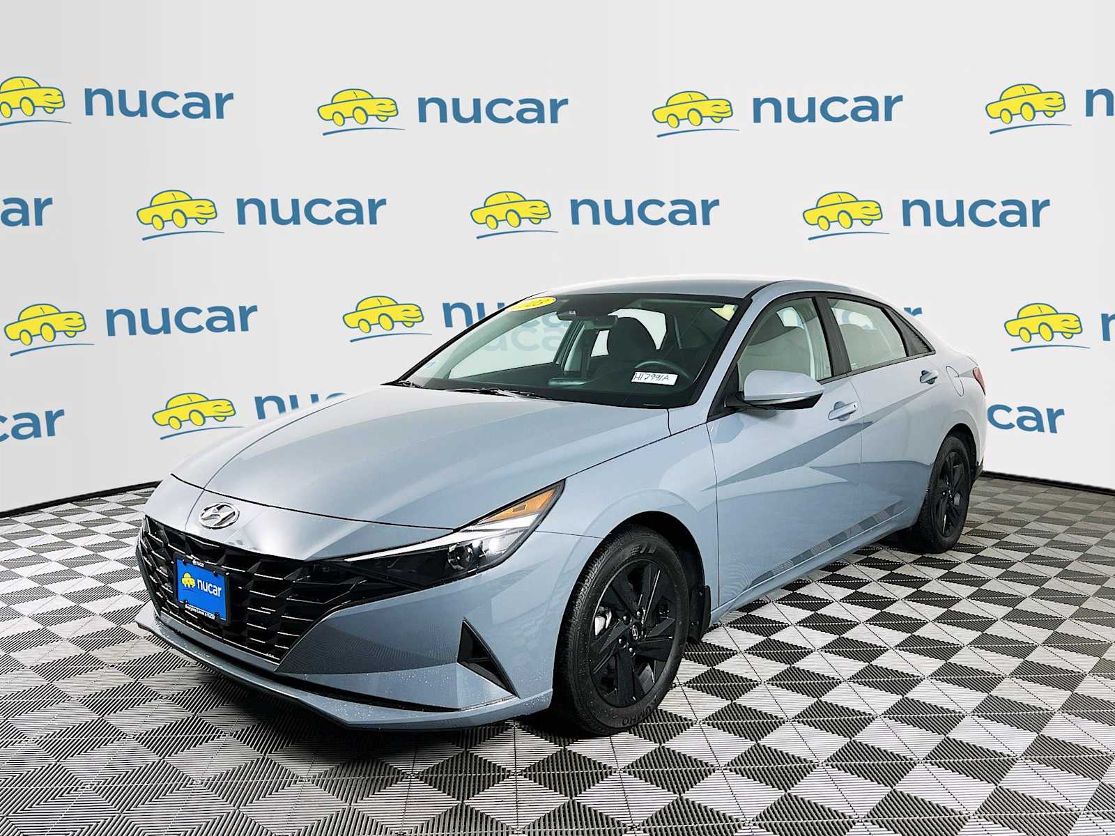 2023 Hyundai Elantra SEL - Photo 3